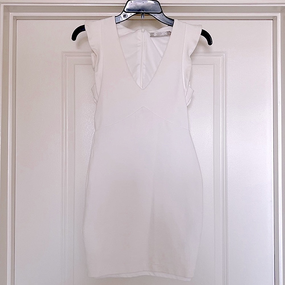Zara White Dress 🤍